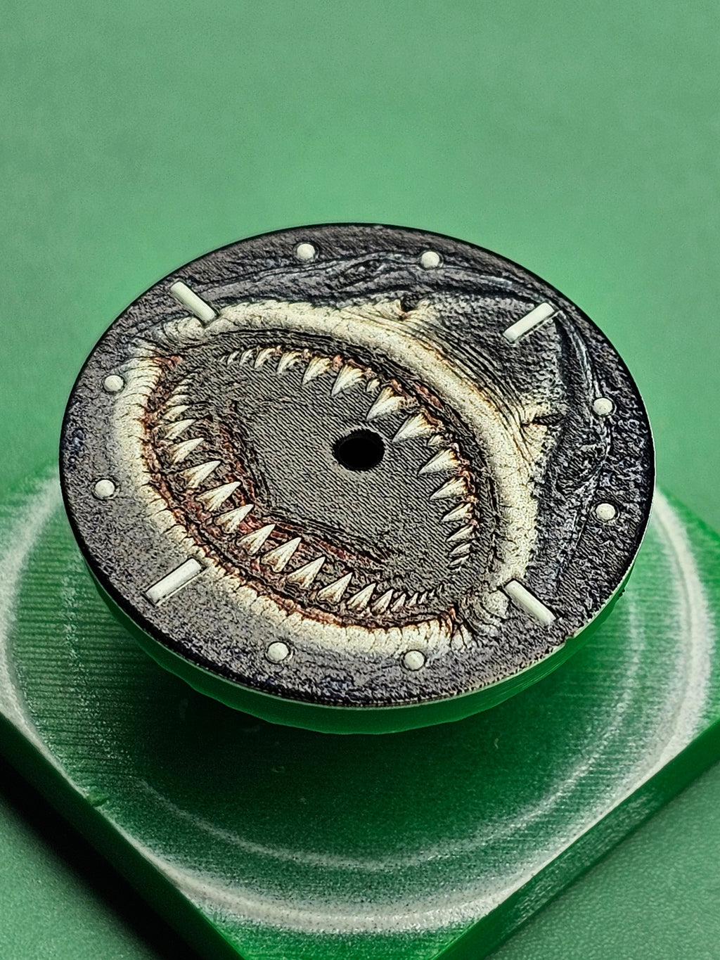 Shark Jawz NH Dial