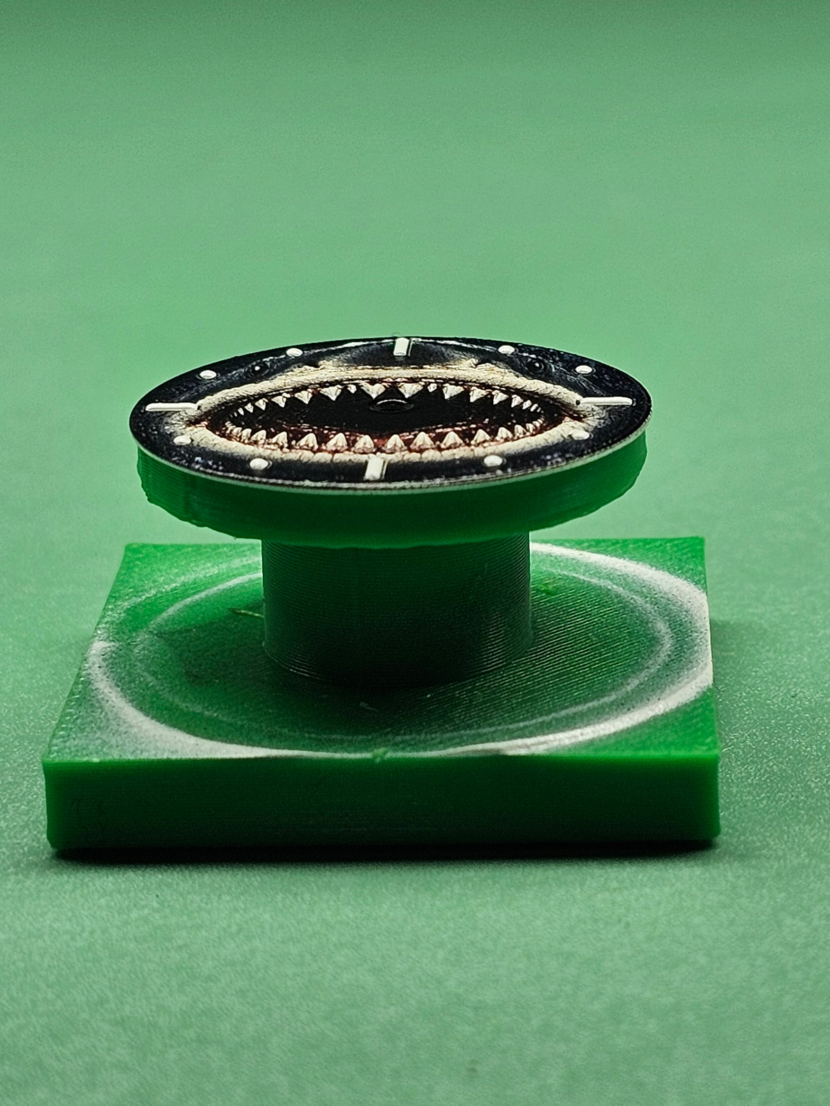 Shark Jawz NH Dial