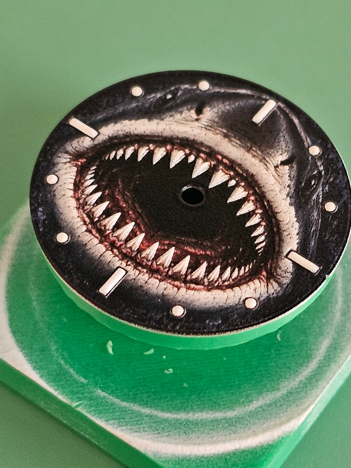 Shark Jawz NH Dial